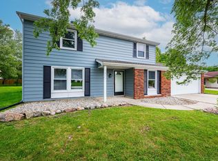 3815 Aboite Lake Dr, Fort Wayne, IN 46804