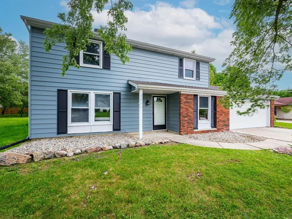 3815 Aboite Lake Dr, Fort Wayne, IN 46804