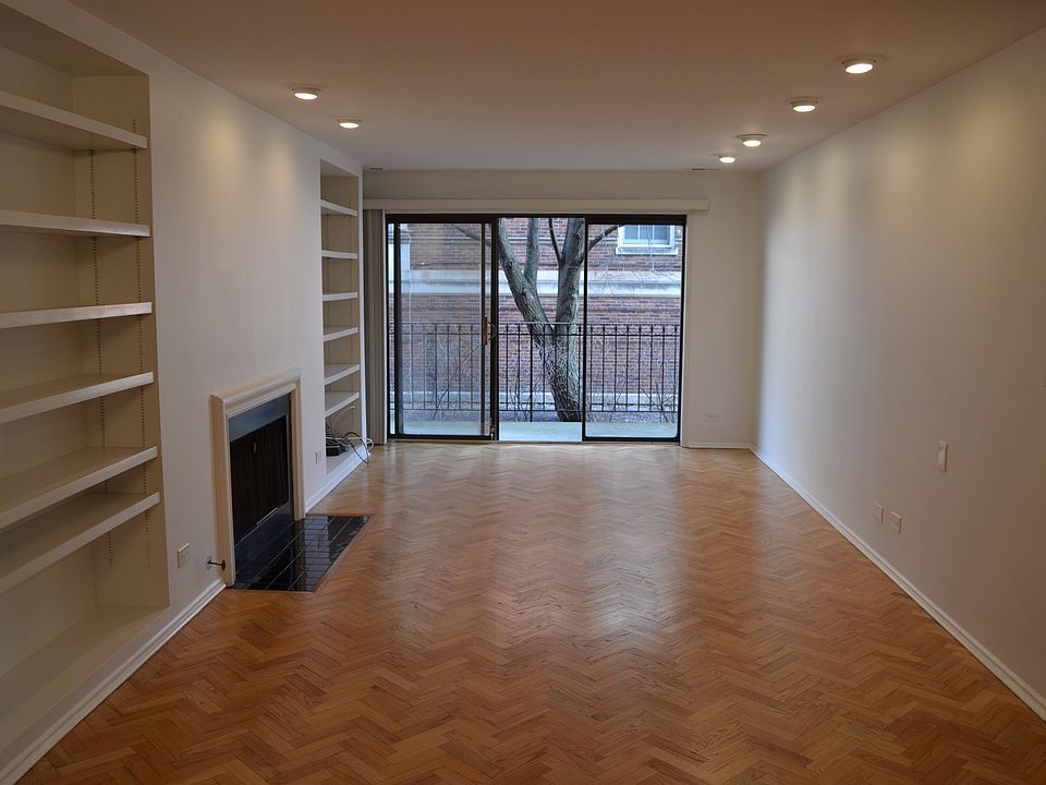 Living Room / Dining Rooms