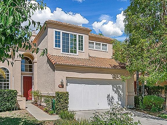 2nd image of 17932 Pueblo Vista Ln