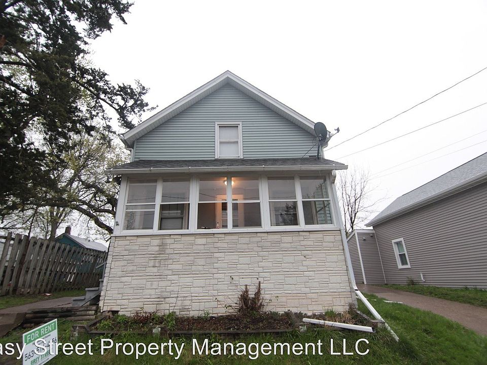 1st image of 1809 Tremont Ave