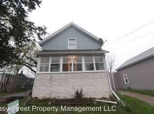 1809 Tremont Ave, Davenport, IA 52803