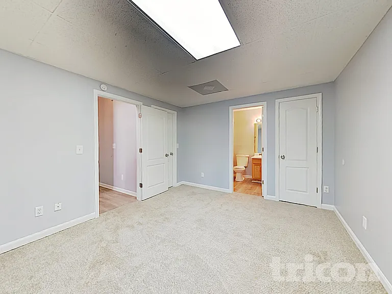 6345 Queensdale Dr — Photo 12