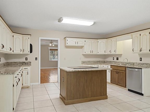 5th image of 436 Cane Creek Landing Rd