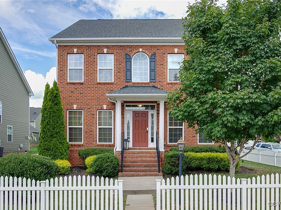1st image of 4604 Manor Glen Way