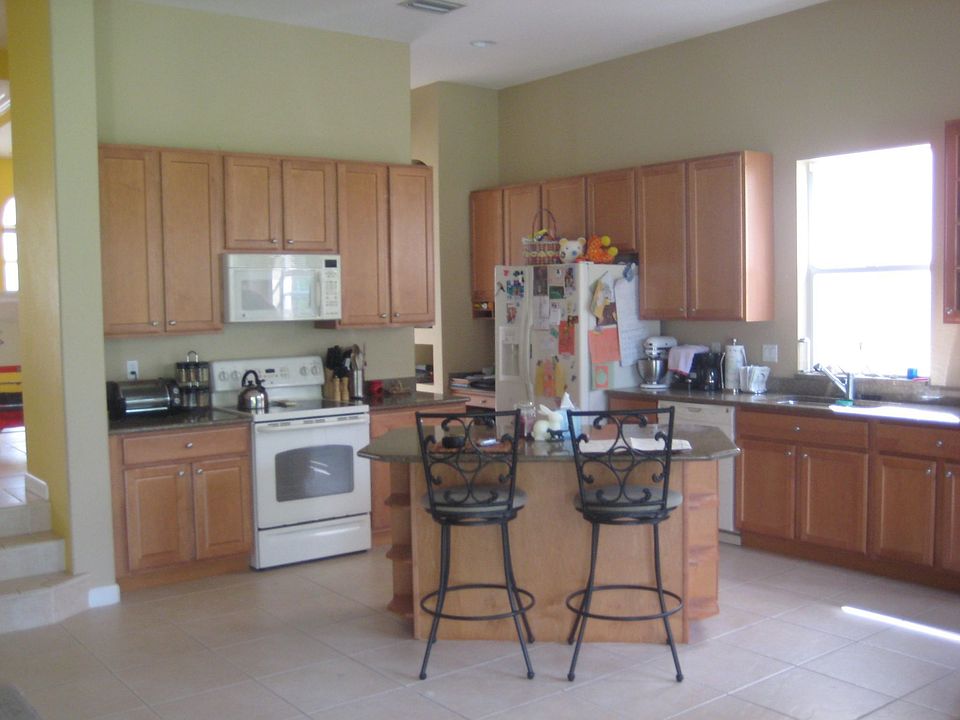 1st image of 8515 Portobello Ln