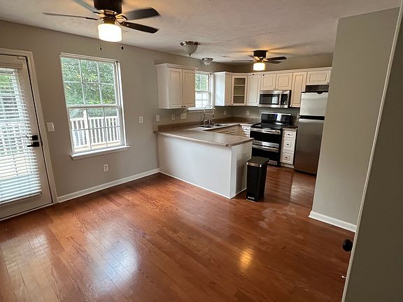 2nd image of 3001 Hamilton Church Rd Unit 203