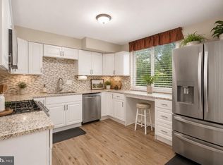 9238 Bellbeck Rd, Parkville, MD 21234