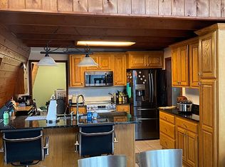 1390 Ashby Ridge Rd, Parkersburg, WV 26104