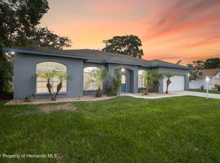 9042 Pemberton St, Spring Hill, FL 34608