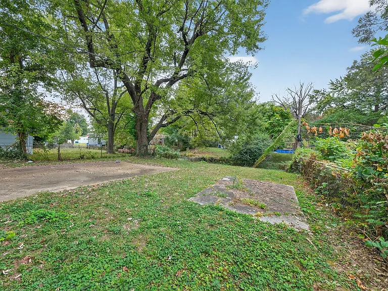120 McAlpine Dr — Photo 25