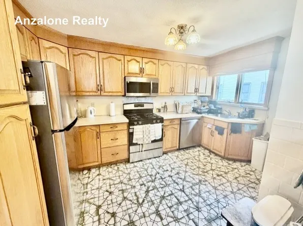 30 South St, Medford, MA