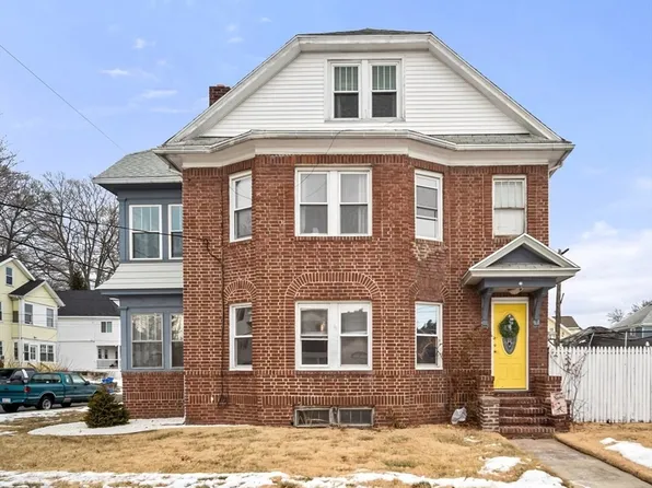 284 Hillside Ave, Holyoke, MA 01040