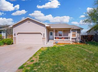 636 S Longbranch Dr, Maize, KS 67101