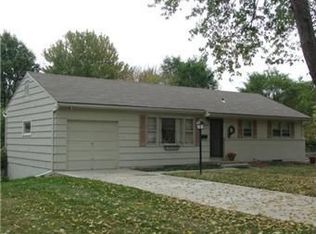 7405 Harris Ave, Raytown, MO 64133