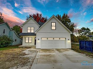 18735 Washington St, Tontogany, OH