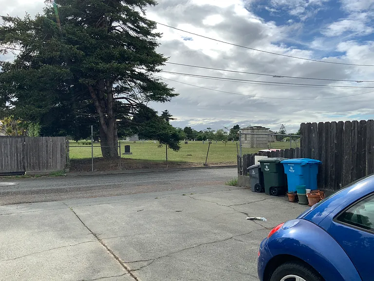 1223 Cousins St #A — Photo 14