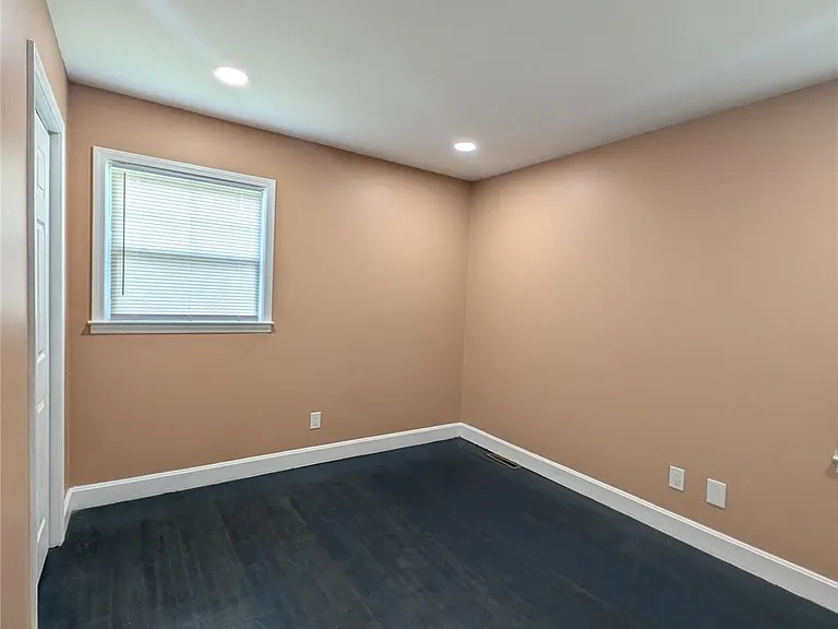 2800 Dalecrest Dr — Photo 15