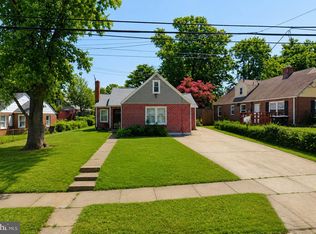 6815 Standish Dr, Hyattsville, MD 20784