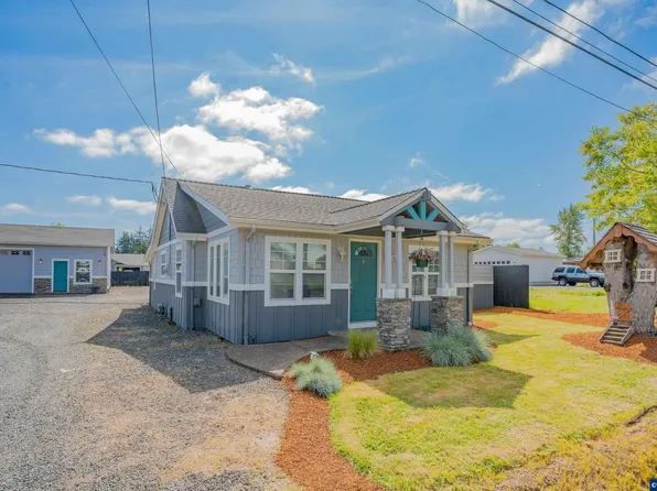 355 Central Ave, Lebanon, OR 97355