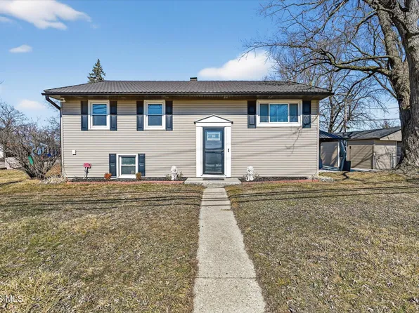 7304 Wales Rd, Northwood, OH 43619