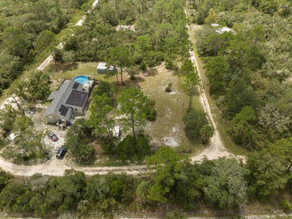  SW 55th St, Cedar Key, FL 32625
