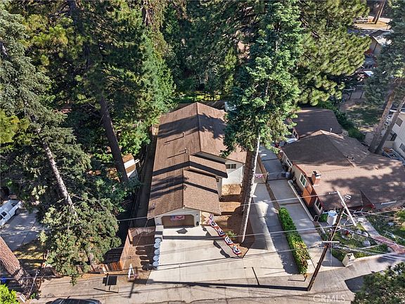 5th image of 31351 Firwood Dr