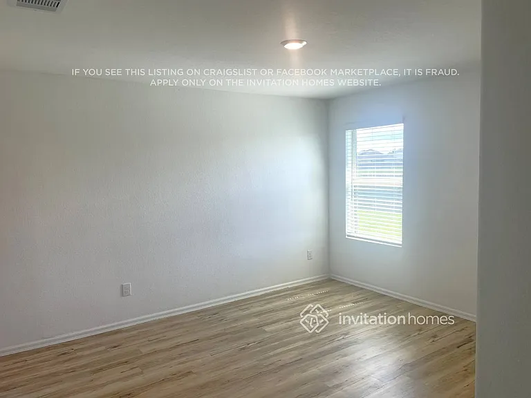 405 Maple Bend Ln — Photo 7