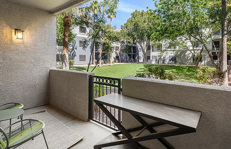Estates on Maryland Apartments — Photo 22