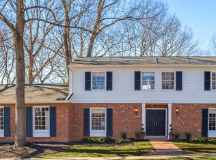 1700 Red Oak Cir, Reston, VA 20190