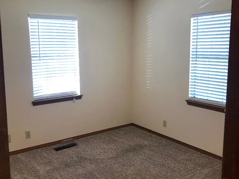 4828 S 35th West Ave — Photo 5
