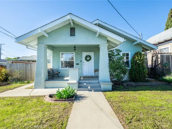 1725 S Centre St, San Pedro, CA 90731