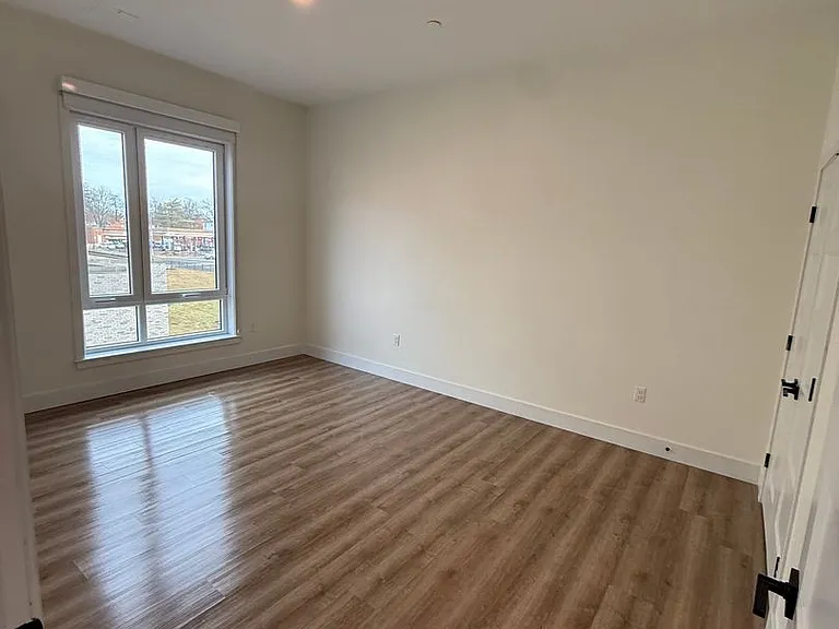 One Park Apartments — Photo 48