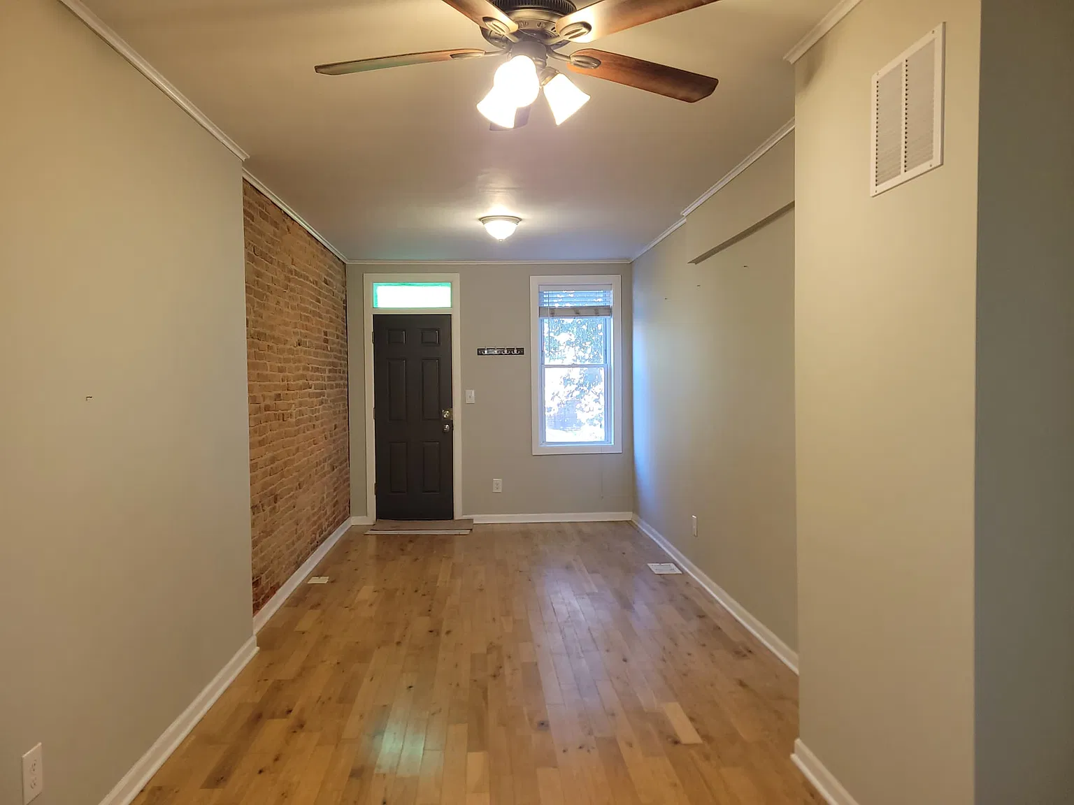 1 bed, 772 sqft, $1,750 — Photo 2