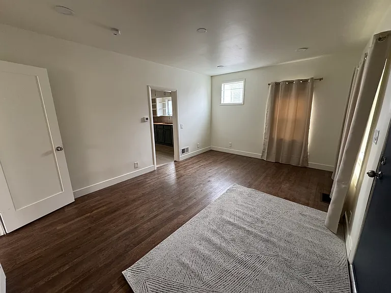 4312 Benton St — Photo 20