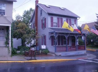 202 S Main St, Alburtis, PA 18011