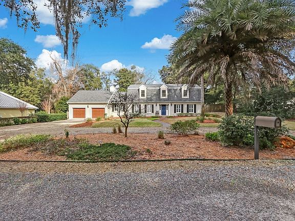 2nd image of 1375 Shadow Woods Ln
