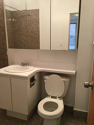 Rented by Sky Management | media 25