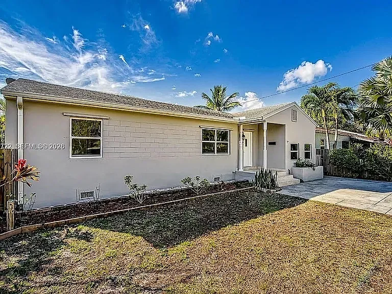 1508 Funston St — Photo 20
