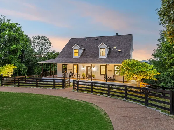 4245 Warren Rd, Franklin, TN 37067