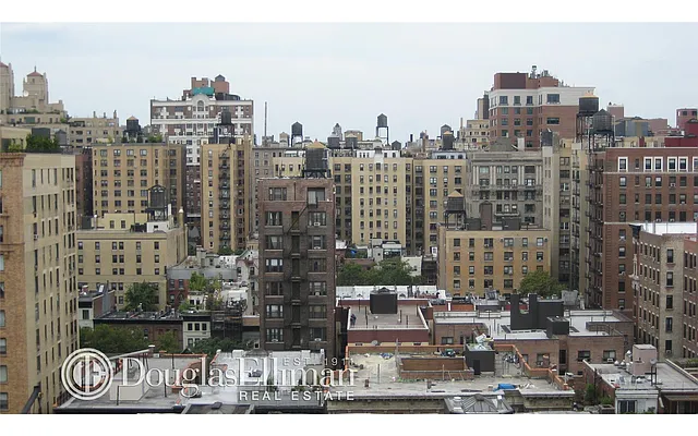 Rented by Douglas Elliman | media 39