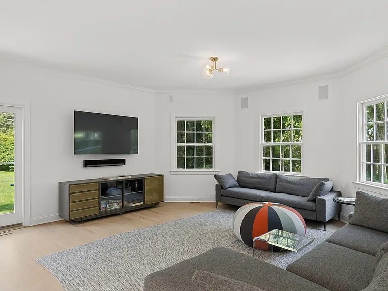 412 Millstone Rd — Photo 12