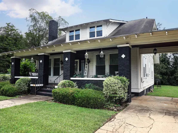 710 E 6th St, Tuscumbia, AL 35674