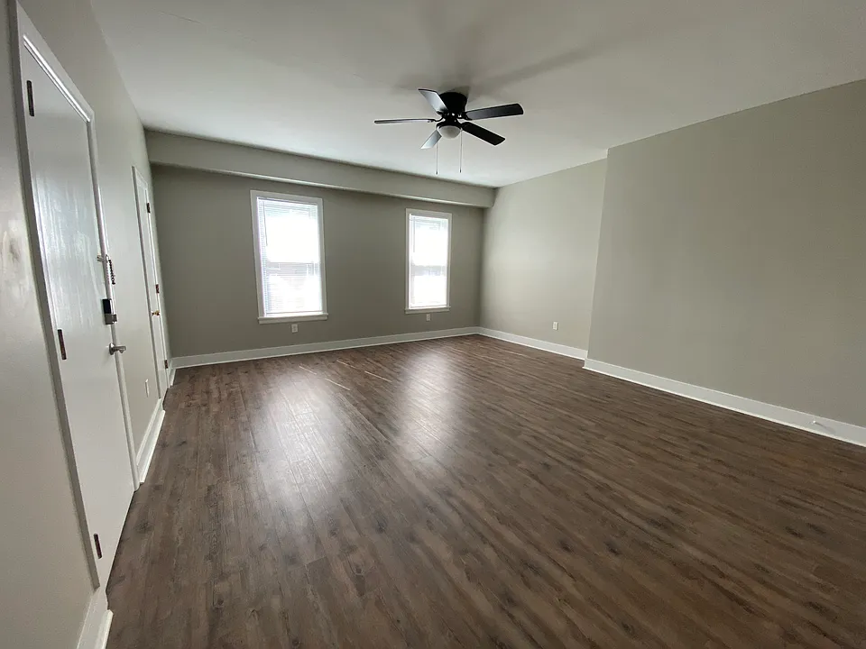209 N Hanover St #2