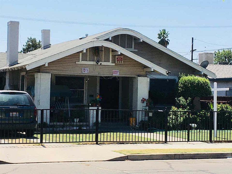 1st image of 3210 E McKenzie Ave