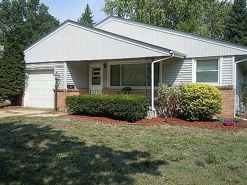 1st image of 2119 Paradise Blvd