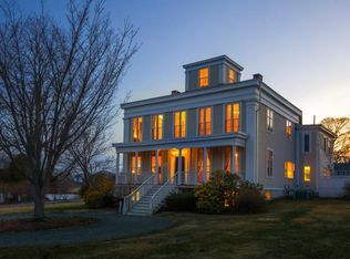 10 W Mystic Ave, Groton, CT 06340