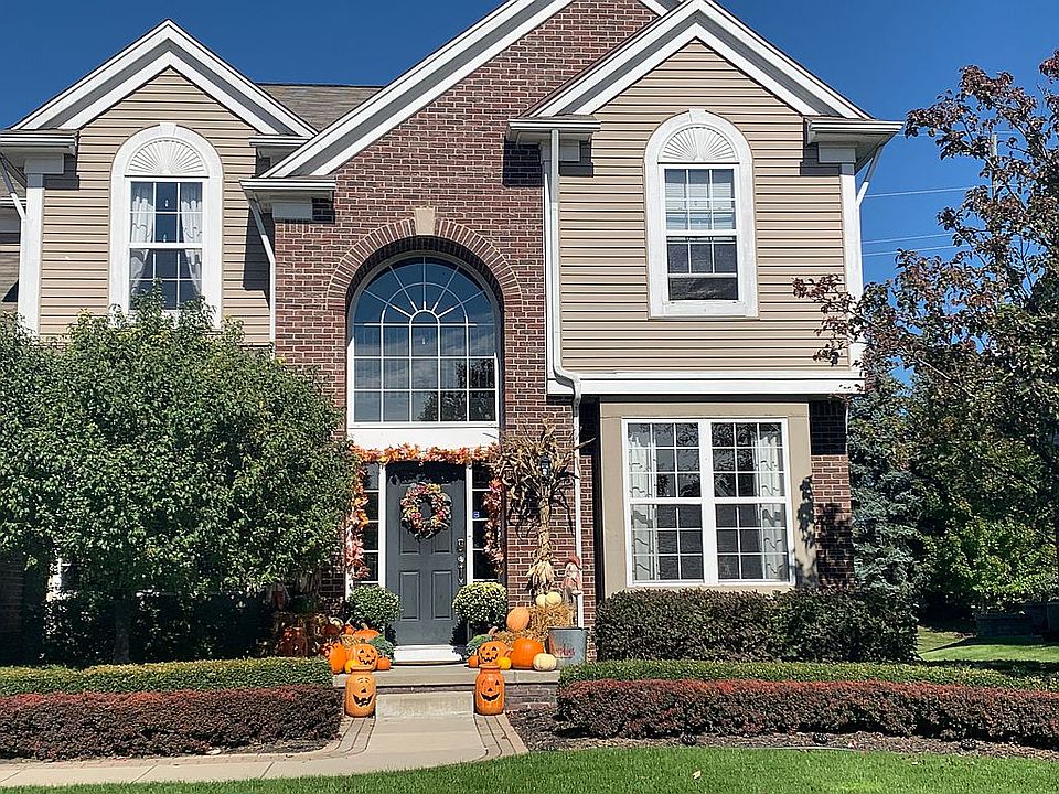 1st image of 48752 Freestone Dr
