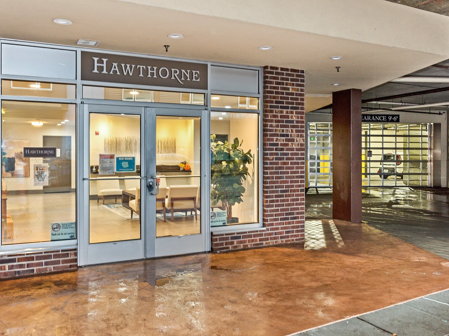 Hawthorne Apartments — Photo 1