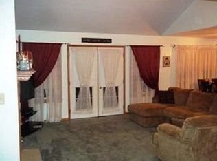 809 Flat Rock Rd, Bellevue, OH 44811